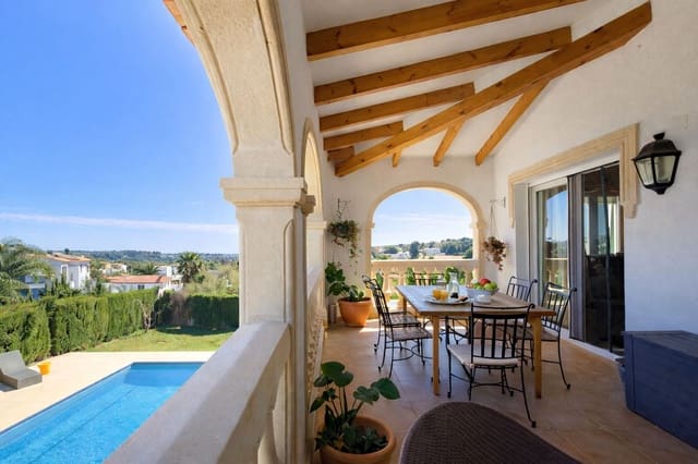 3 slaapkamer Villa te koop in El Montgó, Dénia met zwembad garage - € 799.000 (Ref: 9707945)