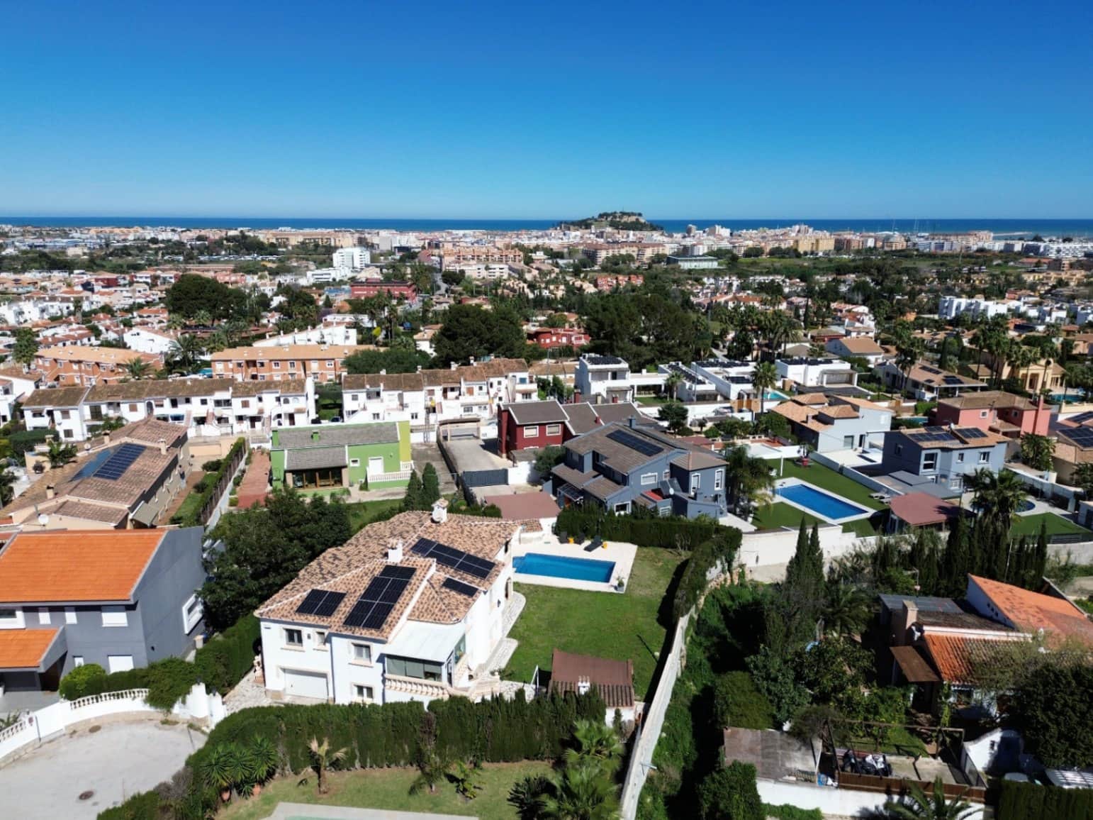 3 sovrum Villa till salu i Denia med pool garage - 799 000 € (Ref: 9707945)