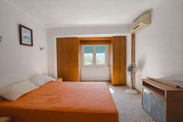 4 soveværelse Lejlighed til leje i Centro Urbano, Dénia - € 800 (Ref: 9715166)