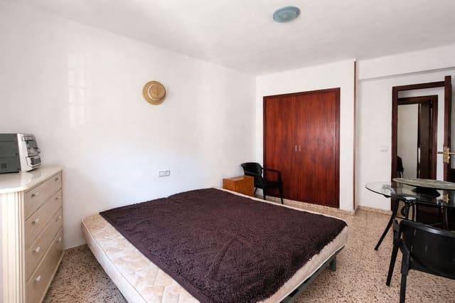 4 soveværelse Lejlighed til leje i Centro Urbano, Dénia - € 800 (Ref: 9715166)