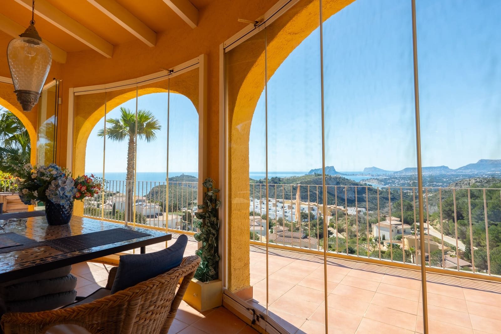 4 sypialnia Willa na sprzedaż w Cumbre del Sol z basenem - 745 000 € (Ref: 9762361)