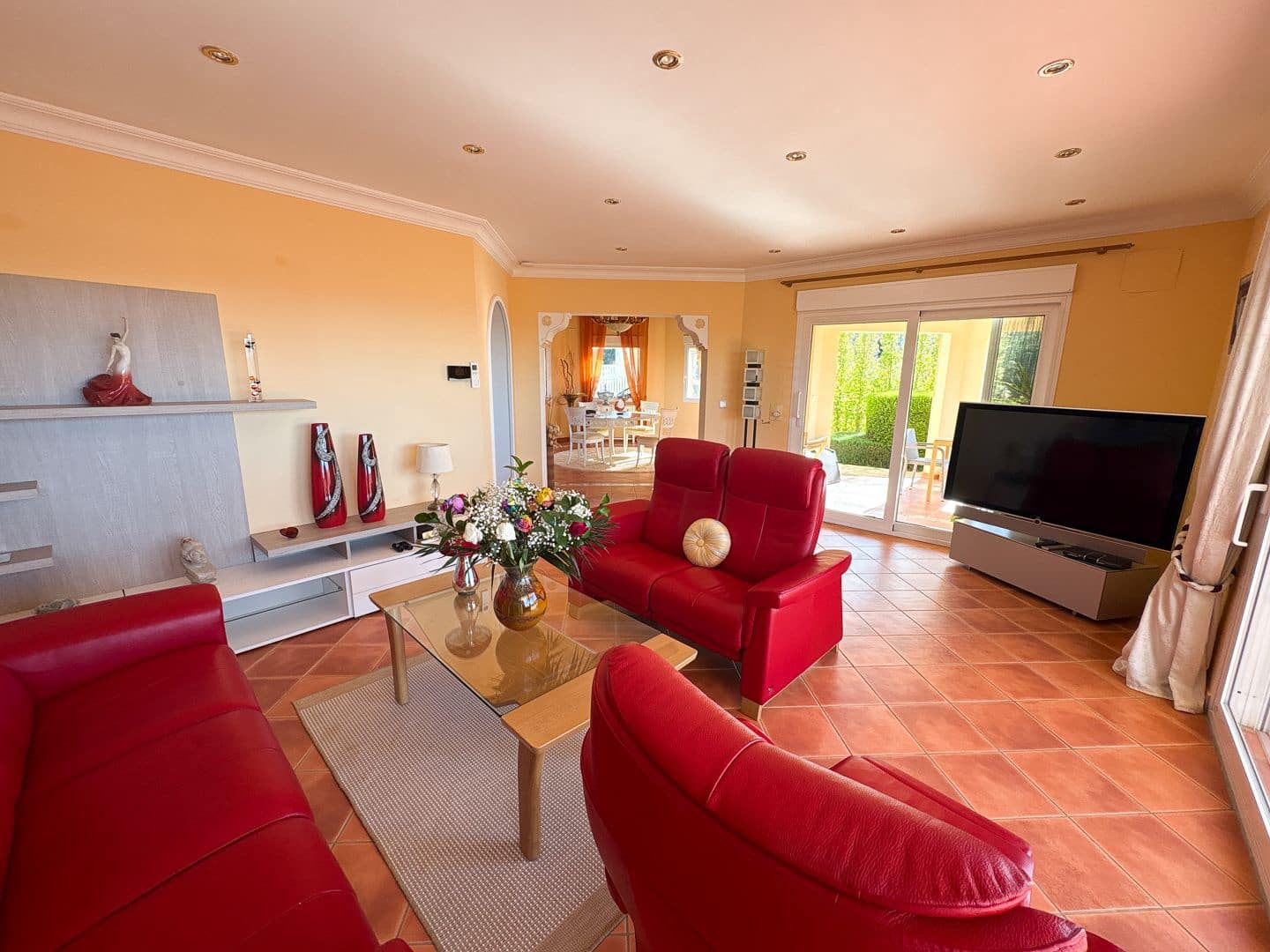 5 bedroom Villa for sale in Denia with pool garage - € 1,375,000 (Ref: 9762366)