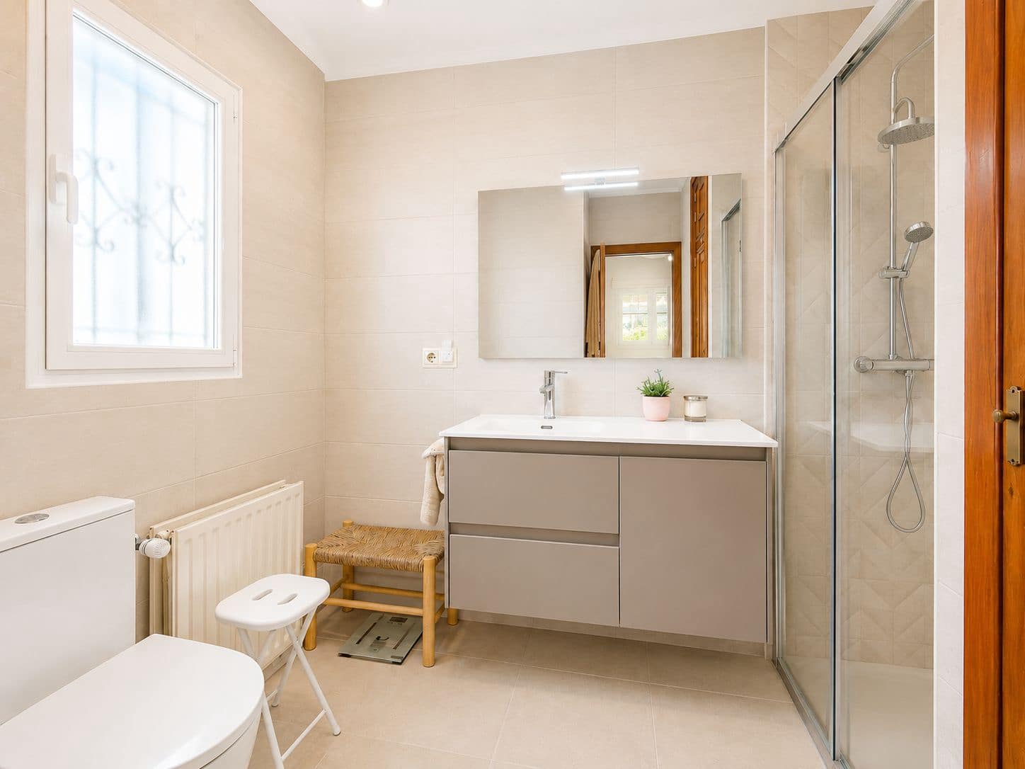 4 quarto Moradia para venda em Denia com piscina garagem - 740 000 € (Ref: 9853017)