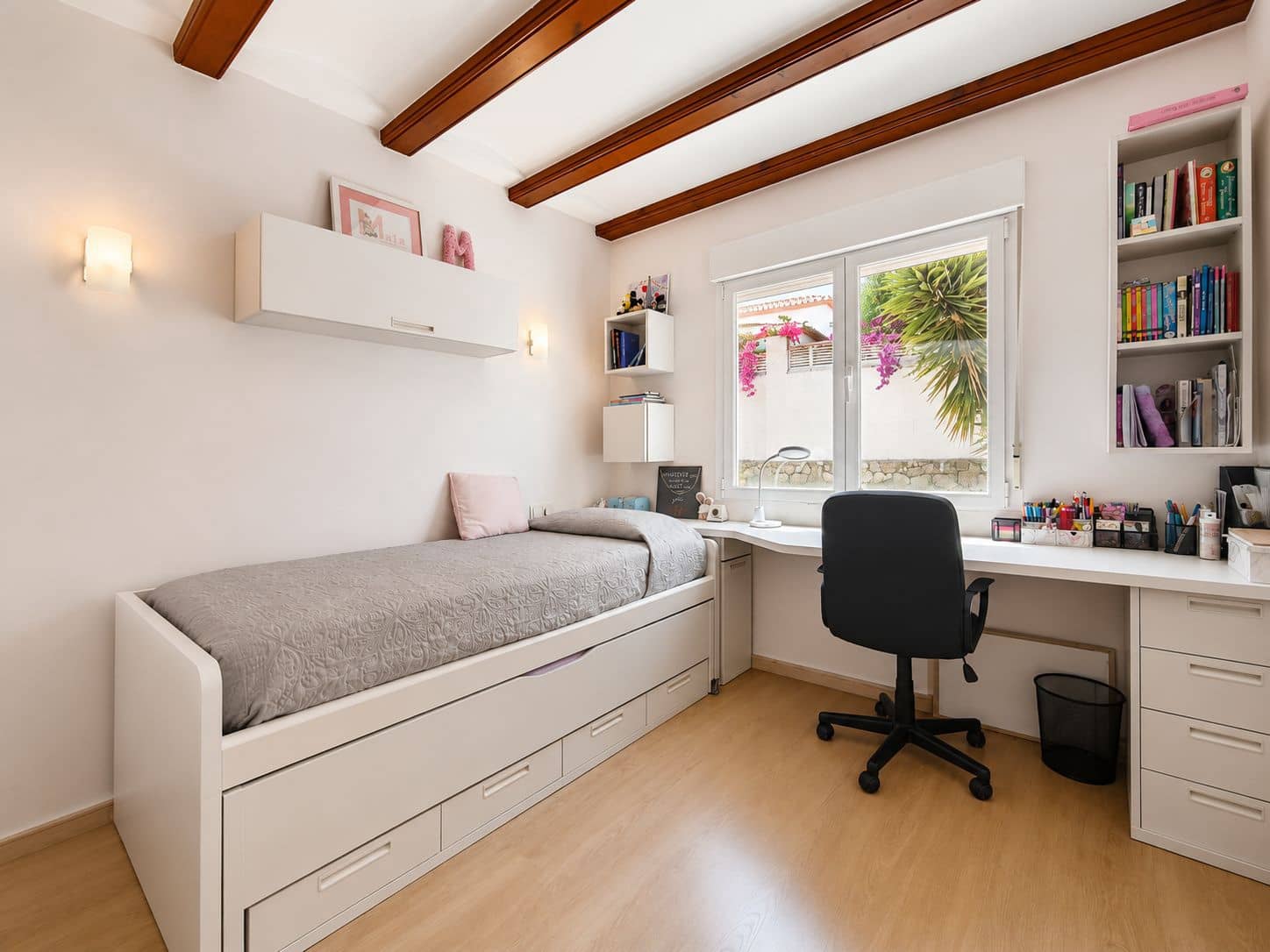4 quarto Moradia para venda em Denia com piscina garagem - 740 000 € (Ref: 9853017)