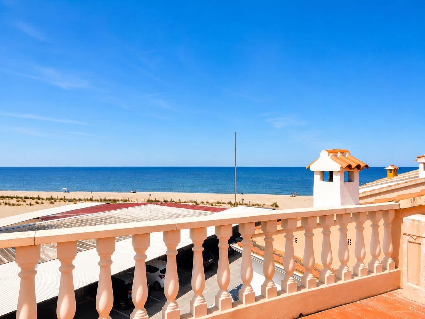 4 slaapkamer Rijtjeshuis te koop in Denia met garage - € 330.000 (Ref: 9860795)
