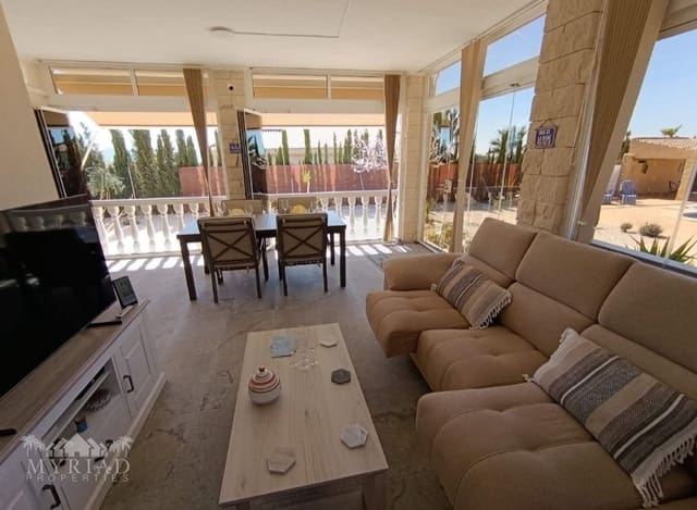 3 bedroom Villa for sale in Macisvenda, Abanilla with pool - € 349,995 (Ref: 10030139)