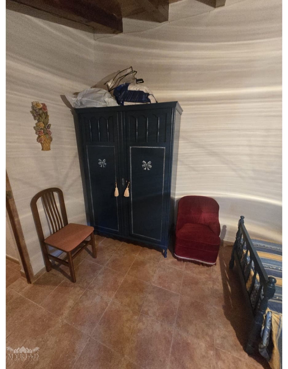 3 makuuhuone Rivitalo myytävänä paikassa Yecla - 115 000 € (Ref: 10033519)