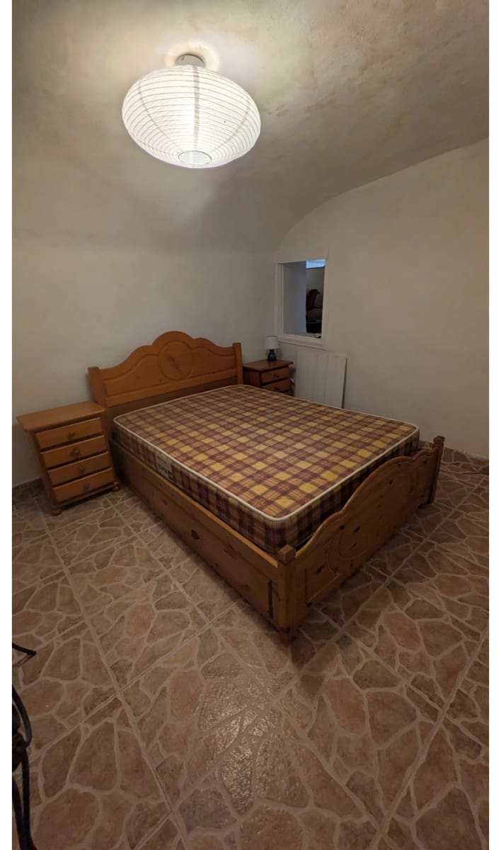 4 bedroom Cave House for sale in L'Alguena / Alguenya with pool - € 120,000 (Ref: 10164236)