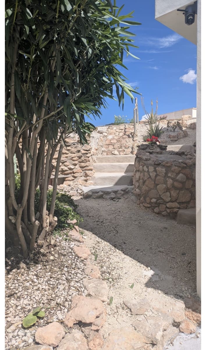 4 bedroom Cave House for sale in L'Alguena / Alguenya with pool - € 120,000 (Ref: 10164236)