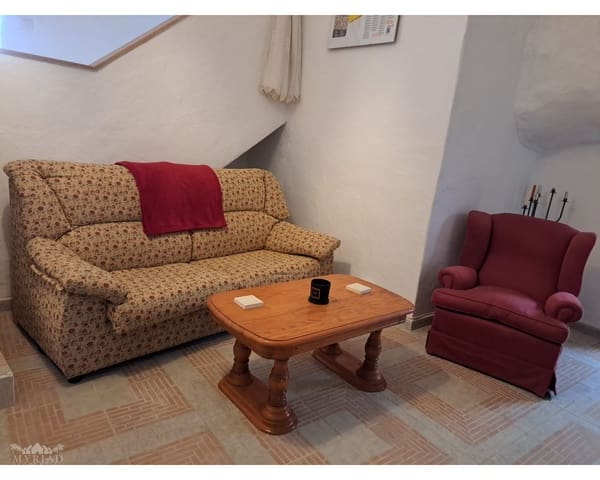 4 makuuhuone Luolatalo myytävänä paikassa L'Algueña / Alguenya mukana uima-altaan - 120 000 € (Ref: 10164236)