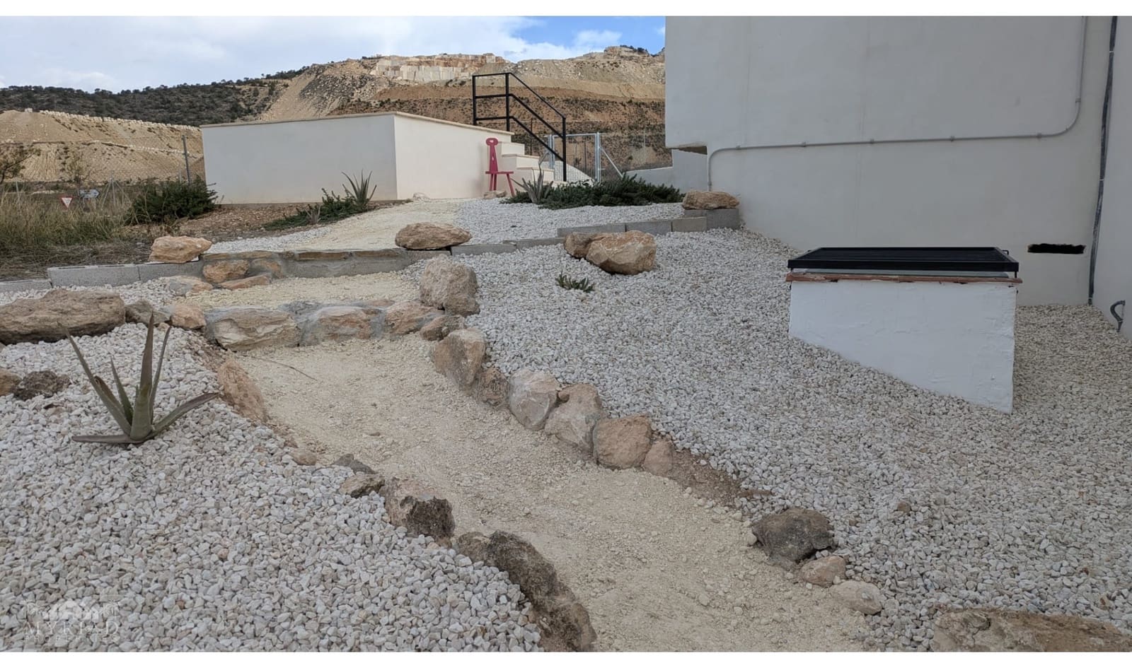 4 bedroom Cave House for sale in L'Alguena / Alguenya with pool - € 120,000 (Ref: 10164236)
