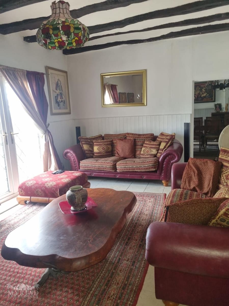 6 soverom Finca/Herregård til salgs i Lel med svømmebasseng - € 370 000 (Ref: 9516432)