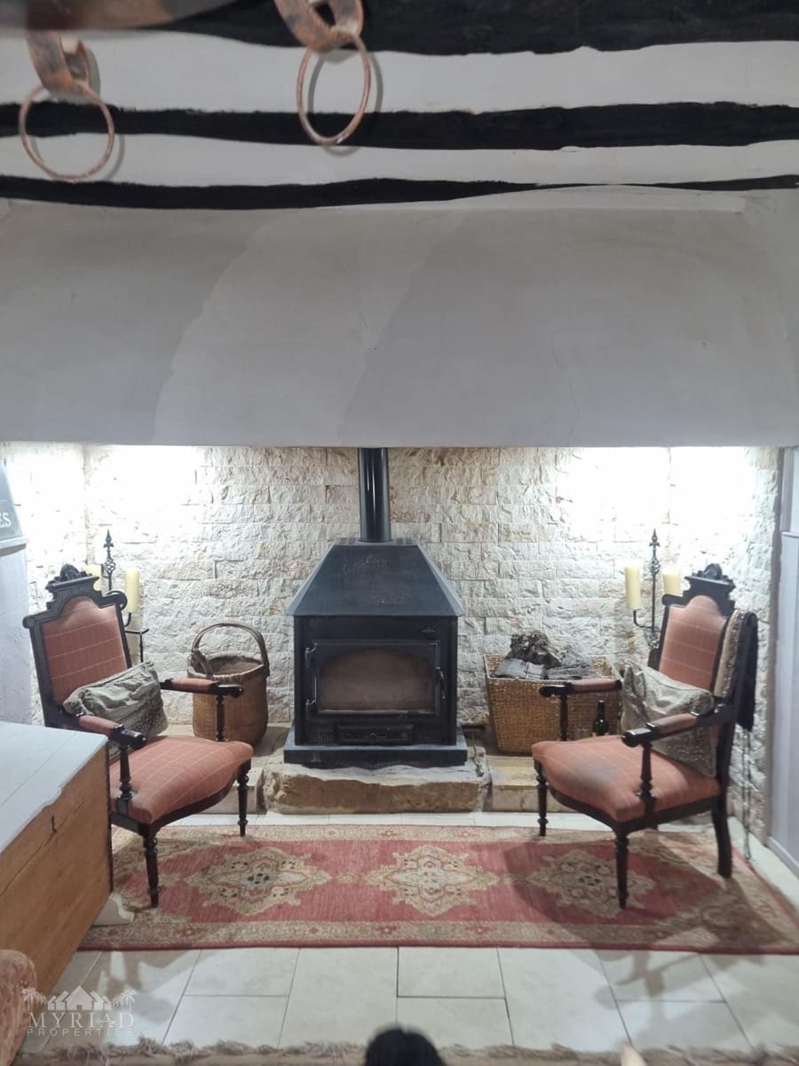 6 soverom Finca/Herregård til salgs i Lel med svømmebasseng - € 370 000 (Ref: 9516432)