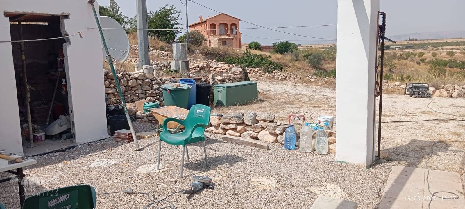 2 soverom Grottehus til salgs i Pinoso - € 66 000 (Ref: 9516436)