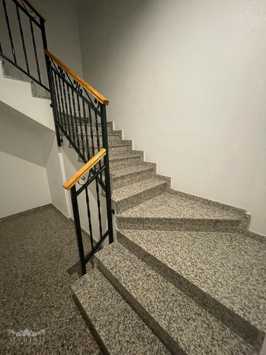 2 chambre Appartement à vendre à Pinoso - 60 000 € (Ref: 9516438)