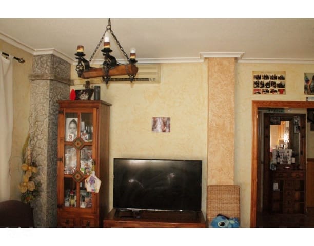 3 quarto Casa em Banda para venda em Pinoso com garagem - 139 995 € (Ref: 9516439)