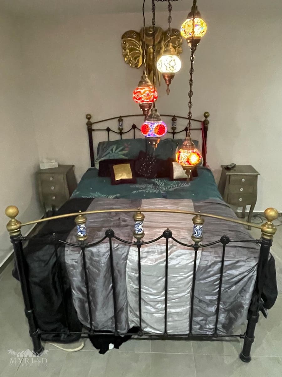 6 bedroom Villa for sale in Pinoso with pool - € 649,995 (Ref: 9516440)