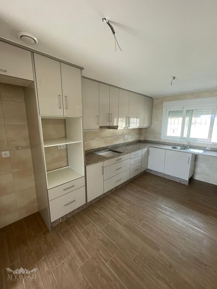 3 soverom Villa til salgs i Macisvenda - € 280 000 (Ref: 9516446)