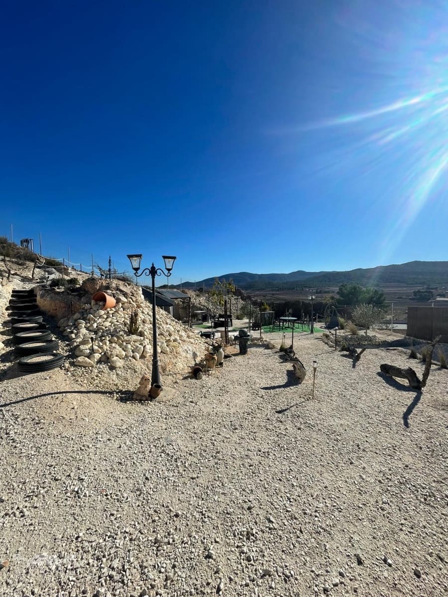 Terre non Aménagée à vendre à Culebron - 50 000 € (Ref: 9535587)