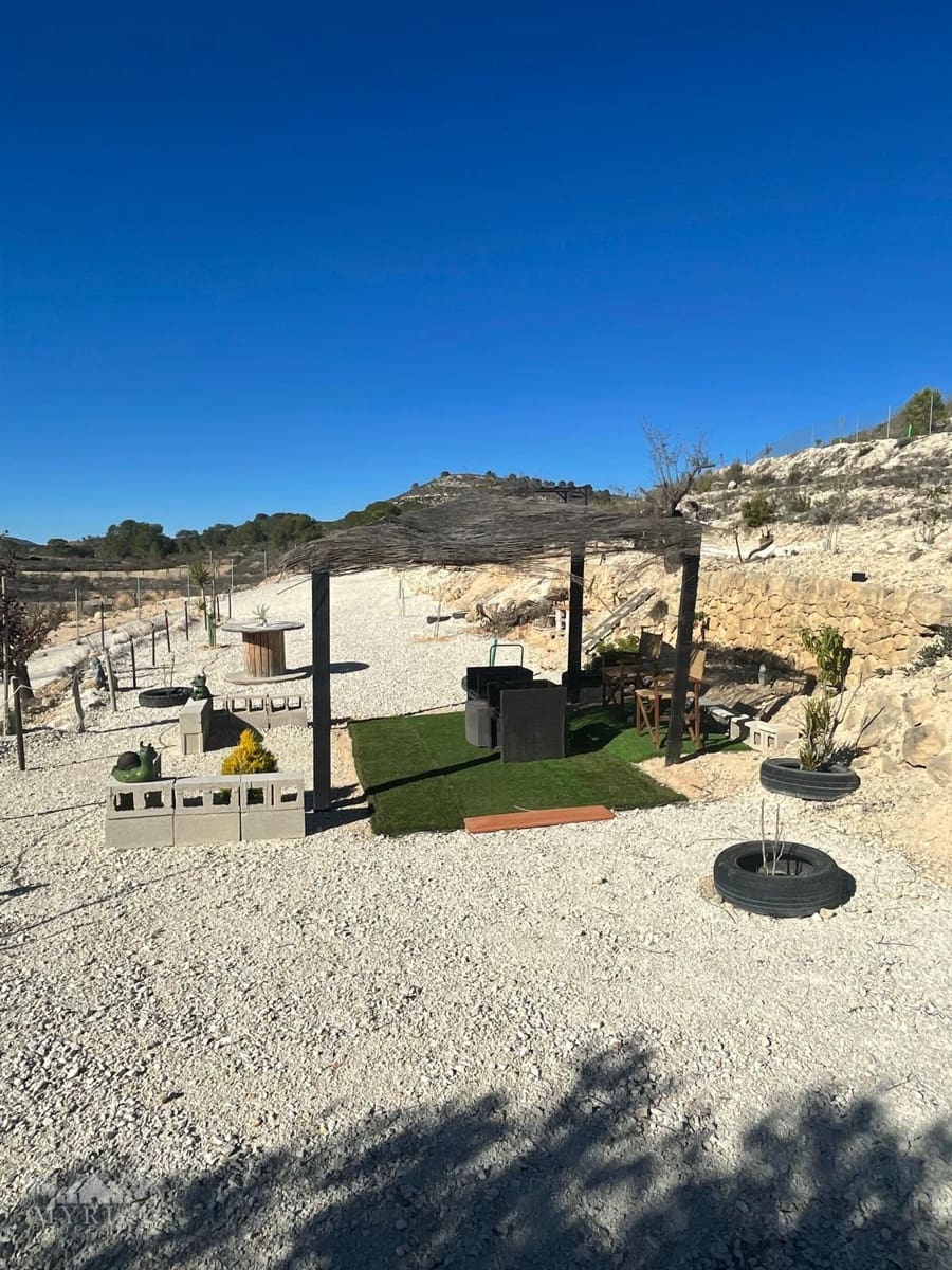 Terre non Aménagée à vendre à Culebron - 50 000 € (Ref: 9535587)