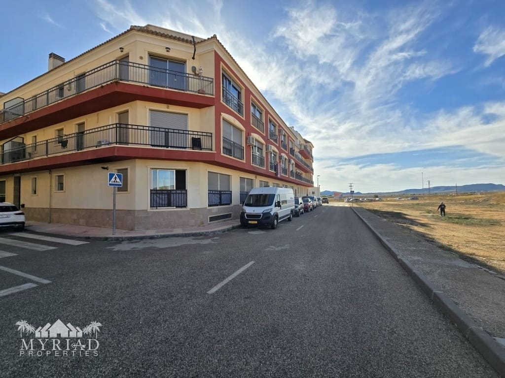 2 makuuhuone Huoneisto myytävänä paikassa Pinoso - 89 995 € (Ref: 9540888)