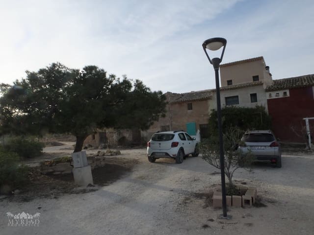 3 quarto Quinta/Casa Rural para venda em Pinoso - 149 900 € (Ref: 9540889)