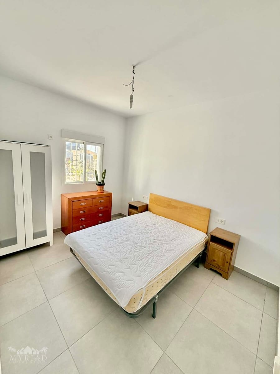 3 soveværelse Villa til salg i Fortuna - € 239.995 (Ref: 9561380)