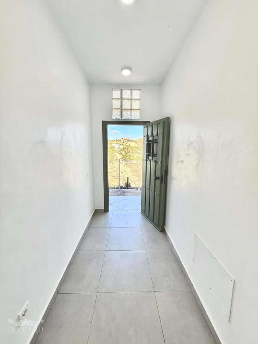 3 soveværelse Villa til salg i Fortuna - € 239.995 (Ref: 9561380)