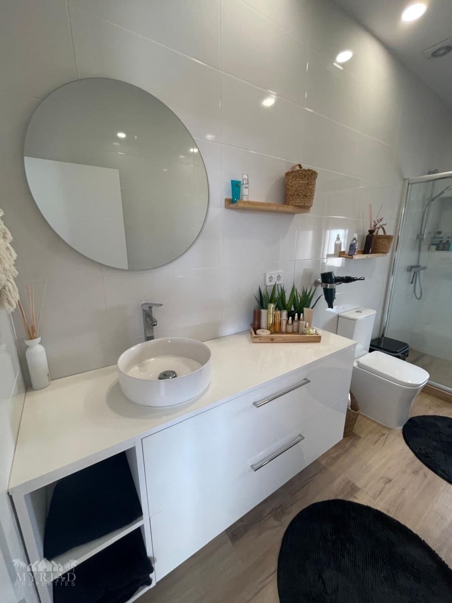 3 slaapkamer Huis te koop in Pinoso met zwembad - € 425.000 (Ref: 9604649)