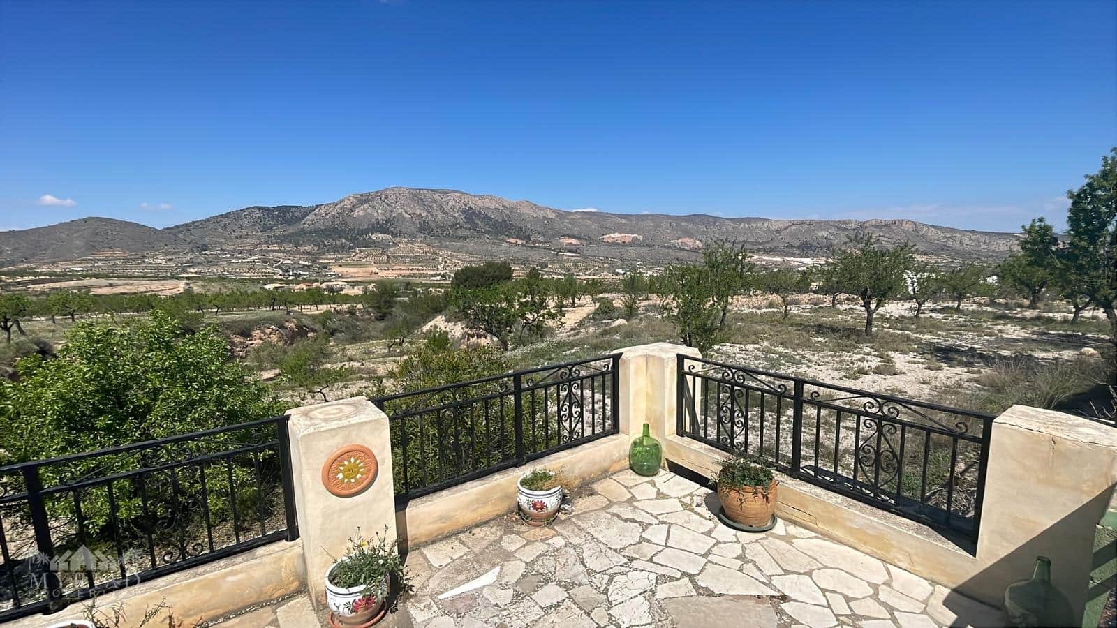 2 slaapkamer Villa te koop in Algayat met garage - € 125.000 (Ref: 9714593)