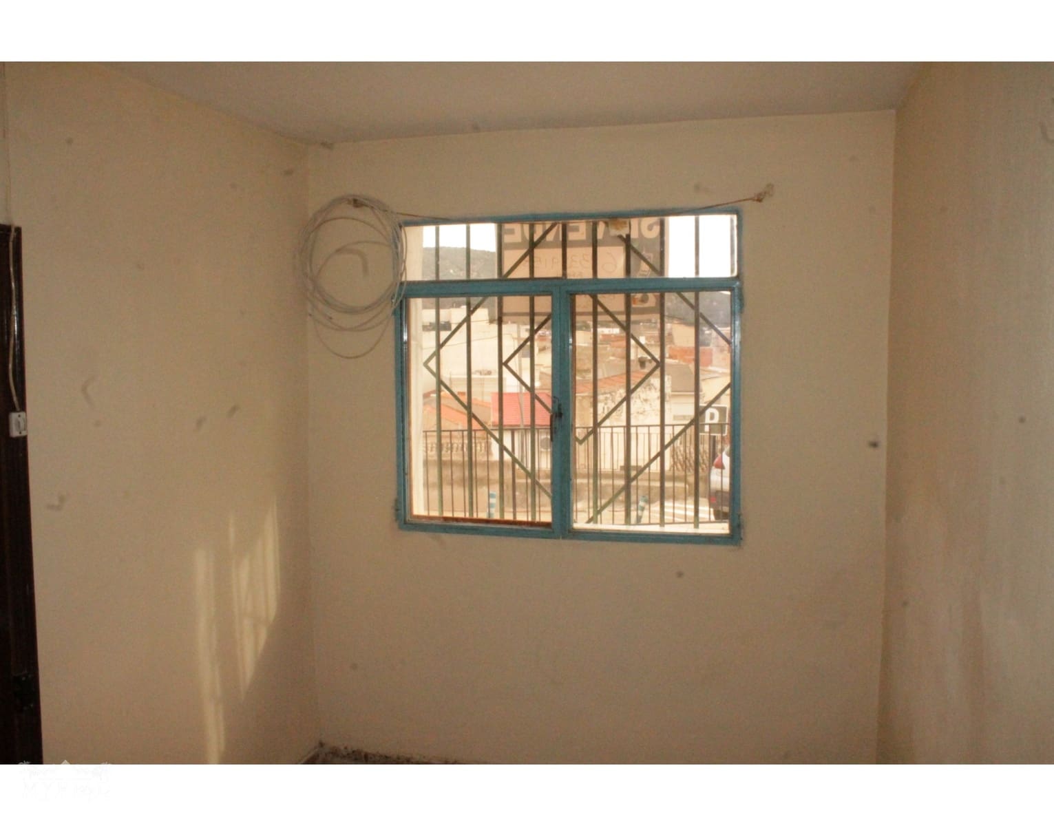 Adosado de 4 habitaciones en Pinoso en venta - 55.000 € (Ref: 9819985)