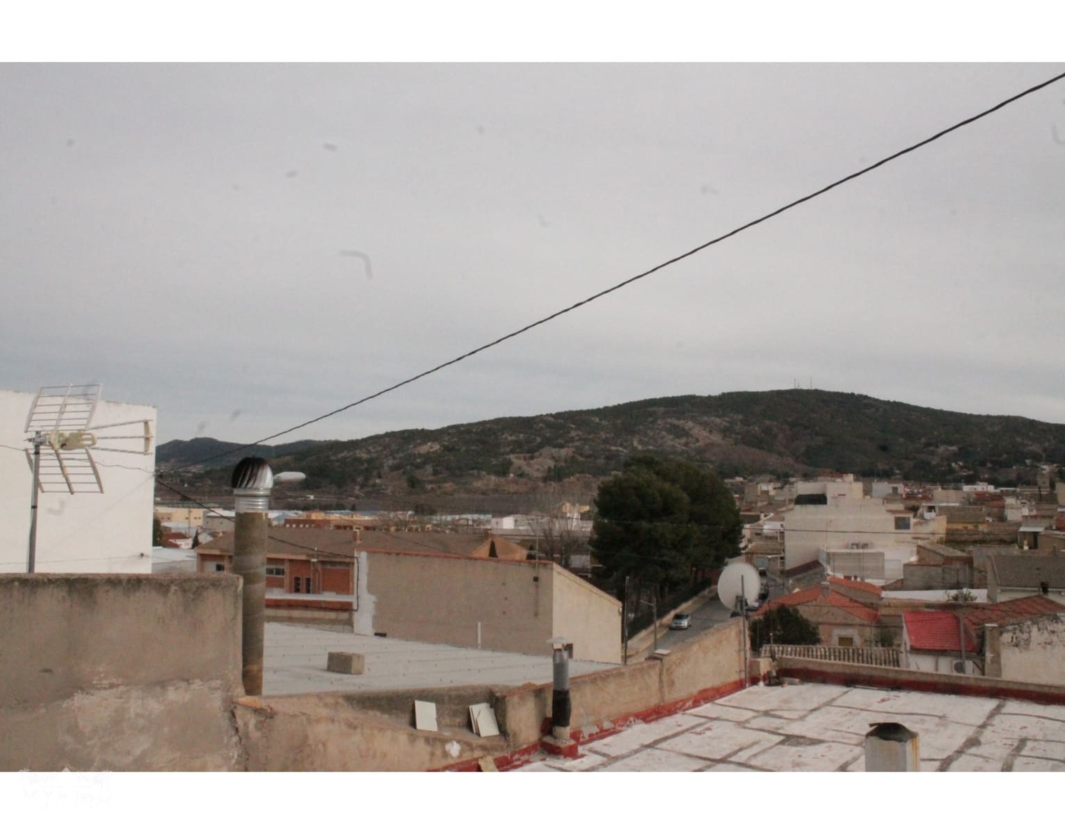 Adosado de 4 habitaciones en Pinoso en venta - 55.000 € (Ref: 9819985)