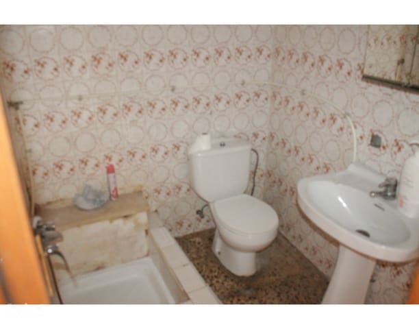 Adosado de 4 habitaciones en Pinoso en venta - 55.000 € (Ref: 9819985)
