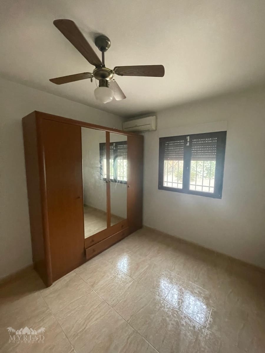3 soverom Villa til salgs i Pinoso - € 370 000 (Ref: 9928990)