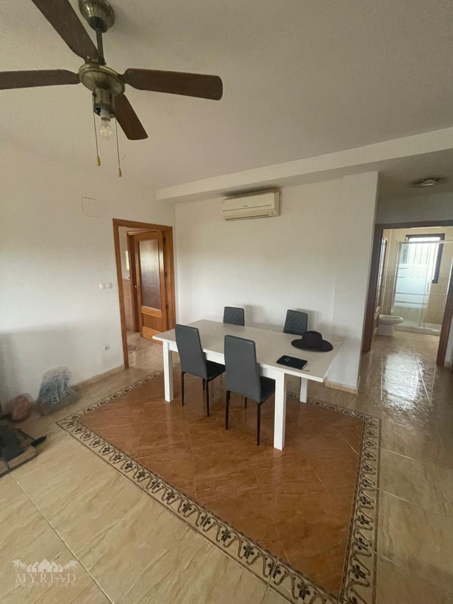 3 soverom Villa til salgs i Pinoso - € 370 000 (Ref: 9928990)