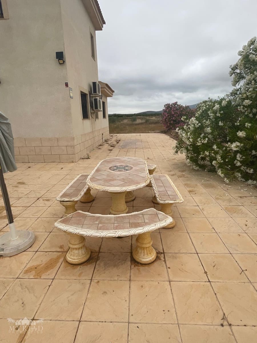 3 soverom Villa til salgs i Pinoso - € 370 000 (Ref: 9928990)
