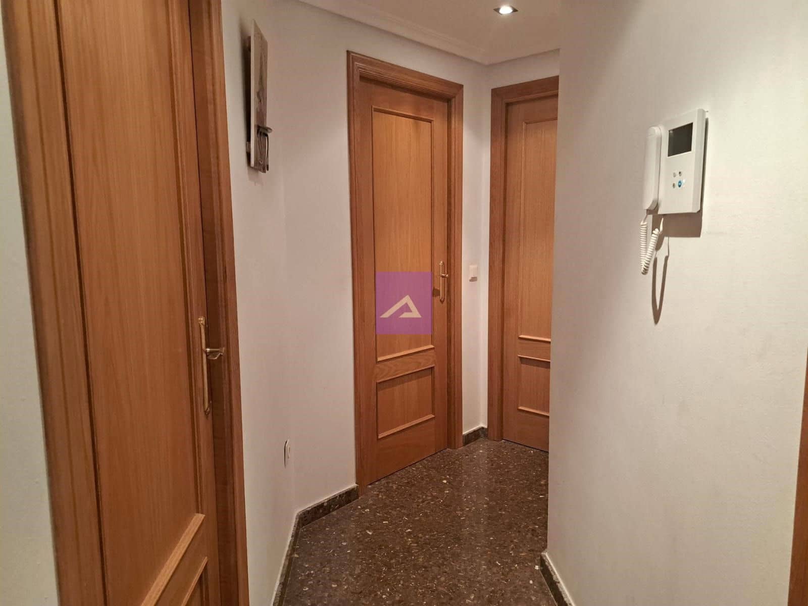 3 sypialnia Penthouse na sprzedaż w Aldaia z garażem - 320 000 € (Ref: 9412432)