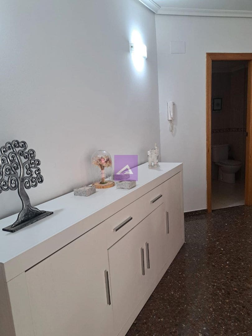 3 sypialnia Penthouse na sprzedaż w Aldaia z garażem - 320 000 € (Ref: 9412432)