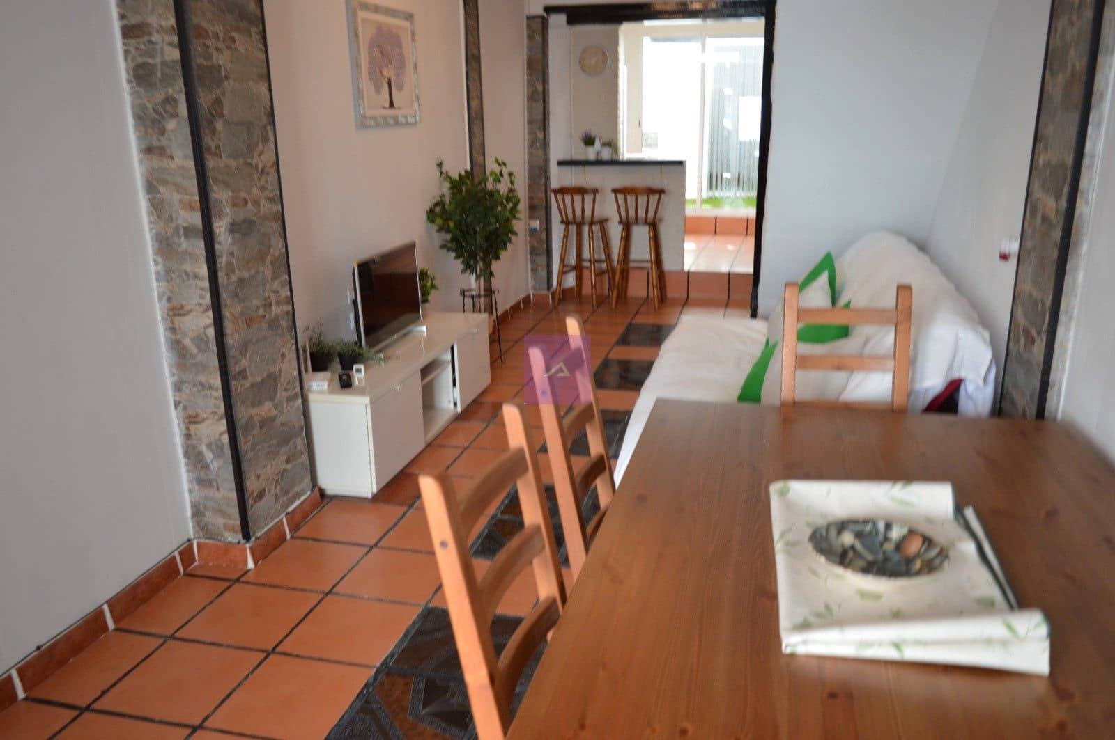 3 makuuhuone Omakotitalo myytävänä paikassa Riola - 121 000 € (Ref: 9412433)