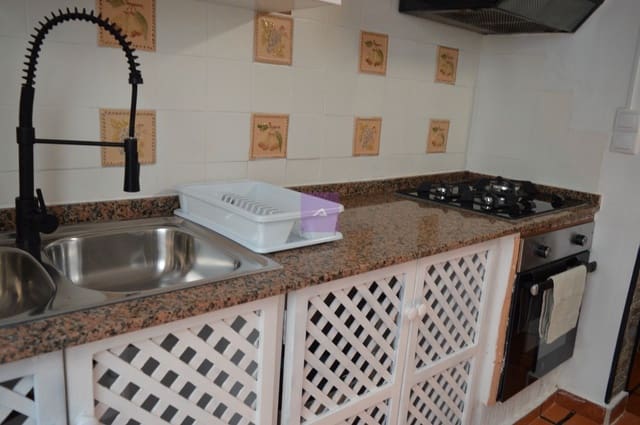 3 makuuhuone Omakotitalo myytävänä paikassa Riola - 121 000 € (Ref: 9412433)