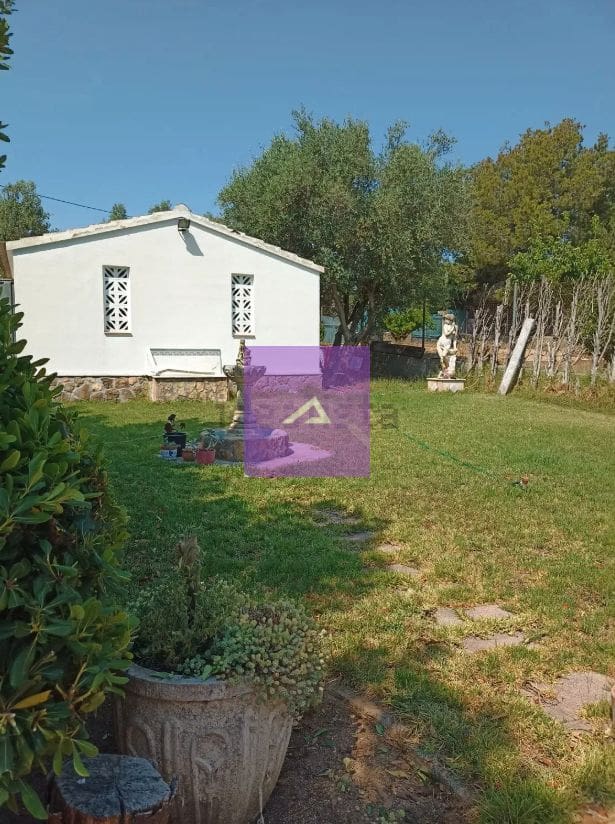 4 slaapkamer Villa te koop in Godelleta met garage - € 265.000 (Ref: 9412434)