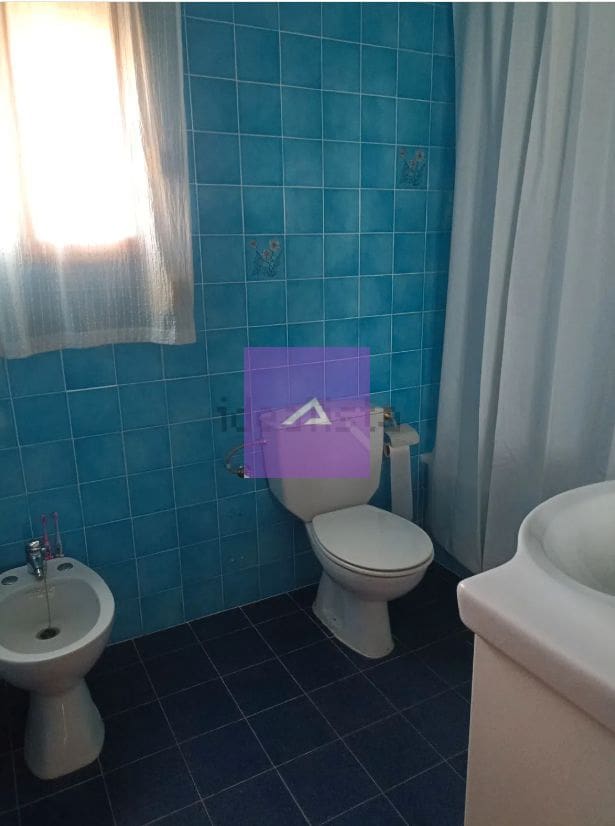 4 slaapkamer Villa te koop in Godelleta met garage - € 265.000 (Ref: 9412434)