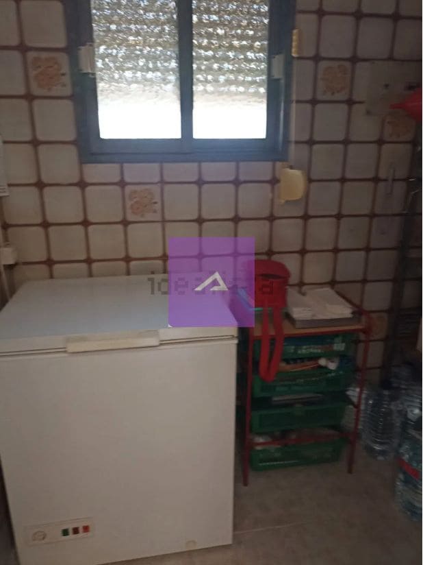 4 slaapkamer Villa te koop in Godelleta met garage - € 265.000 (Ref: 9412434)