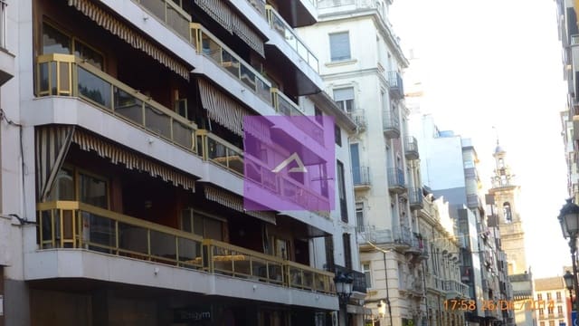 6 soveværelse Lejlighed til salg i Algemesí - € 215.000 (Ref: 9412438)