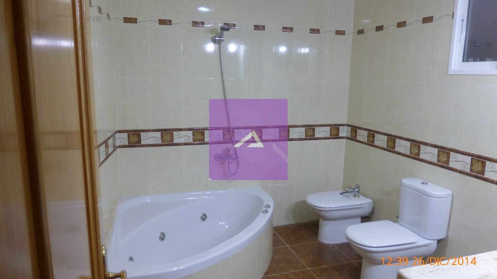 6 soveværelse Lejlighed til salg i Algemesi - € 215.000 (Ref: 9412438)