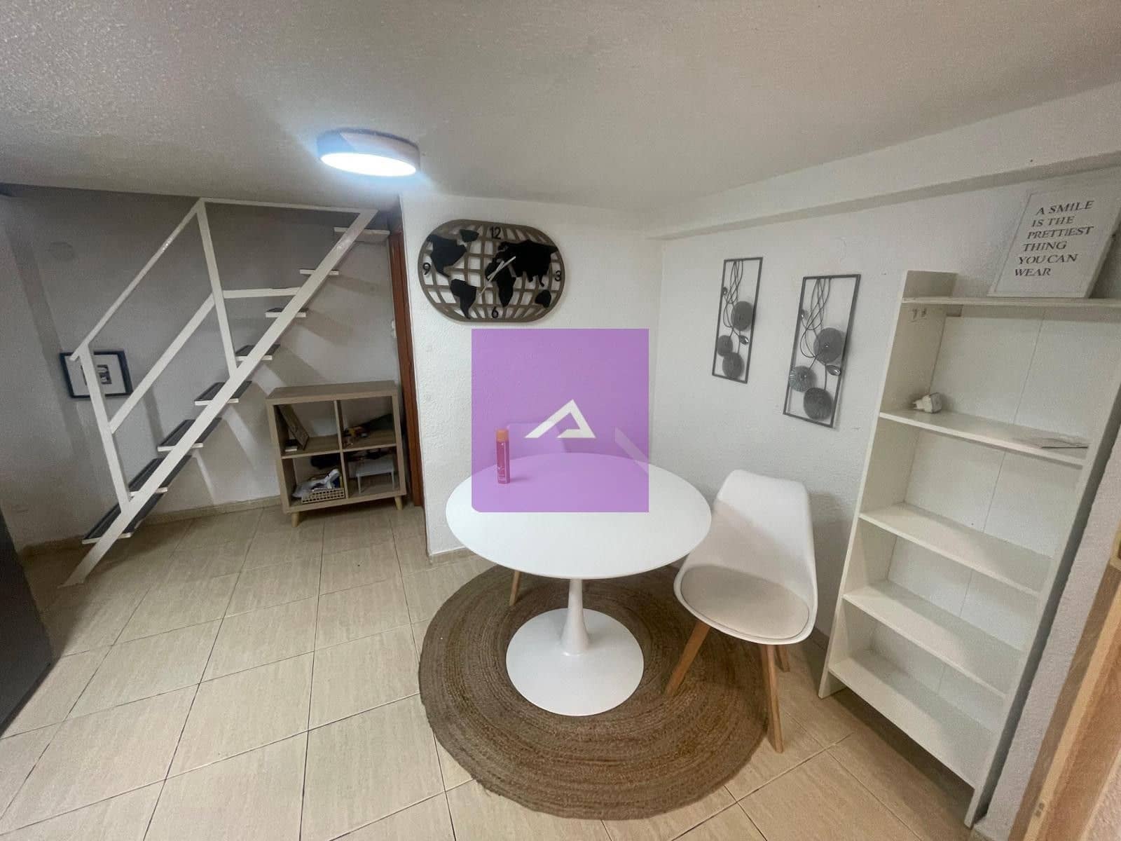 Commercial for sale in Valencia city - € 160,000 (Ref: 9412440)