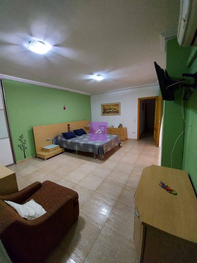 3 soveværelse Lejlighed til salg i L'Alcudia med garage - € 180.000 (Ref: 9412441)