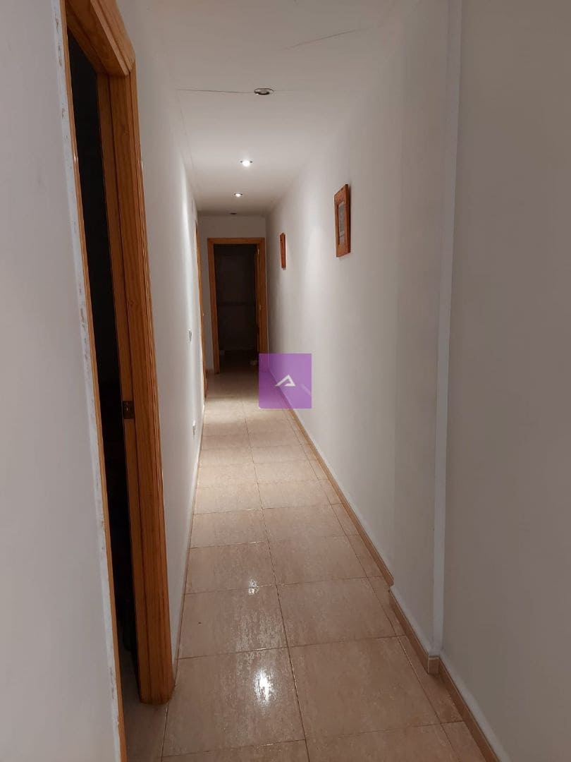 3 soveværelse Lejlighed til salg i L'Alcudia med garage - € 180.000 (Ref: 9412441)