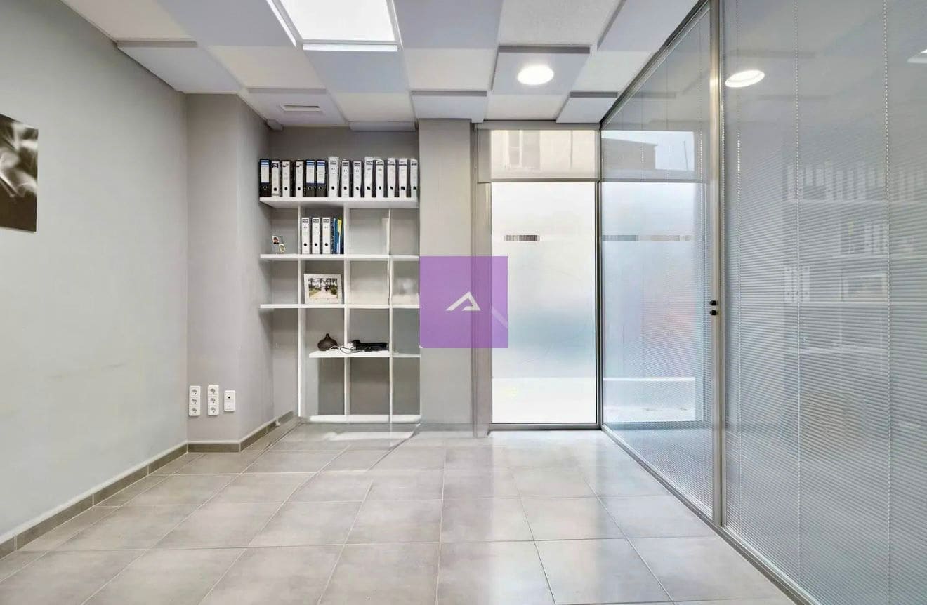 Commercial for sale in Alfafar - € 119,000 (Ref: 9412442)