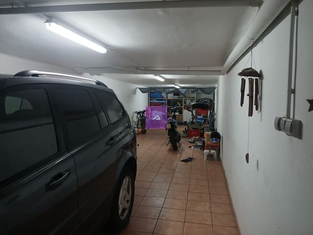 3 Zimmer Villa zu verkaufen in Alfarp mit Garage - 266.000 € (Ref: 9412446)